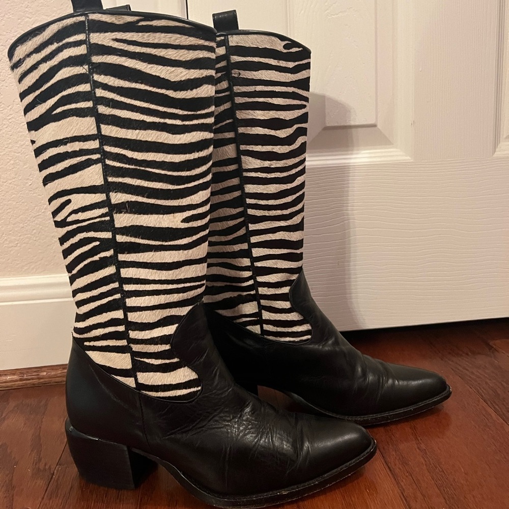 Black Leather Lower w/Dyed Zebra Skin Upper. From Brazil